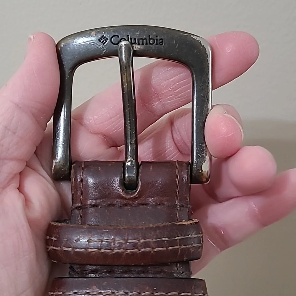 Columbia Dark Brown Leather Belt with Silver Hardware size 34